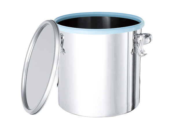 ステンレスタンク・カラーパッキン・蓋のセットです。