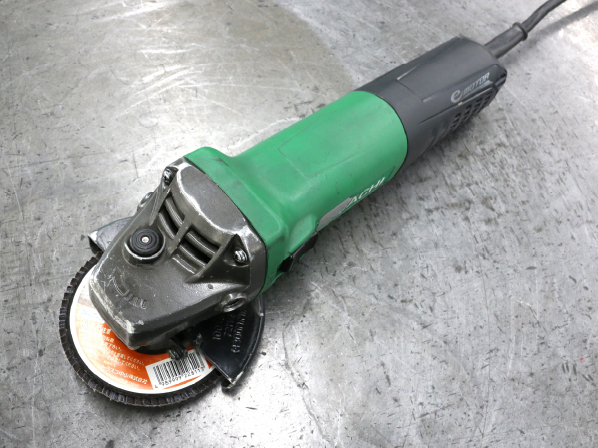 ディスクグラインダー