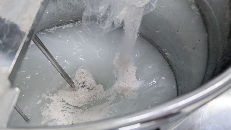 温調タンク内での原料撹拌