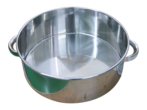 同じ高さで容量が異なる半寸胴容器【採用事例】