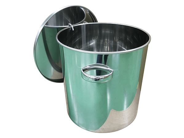 蓋の置き場に困らないカスタマイズ【採用事例】