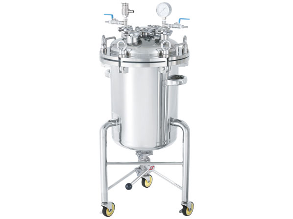 フランジオープン加圧容器　脚付　加圧ユニット【PCN-O-L-UT】