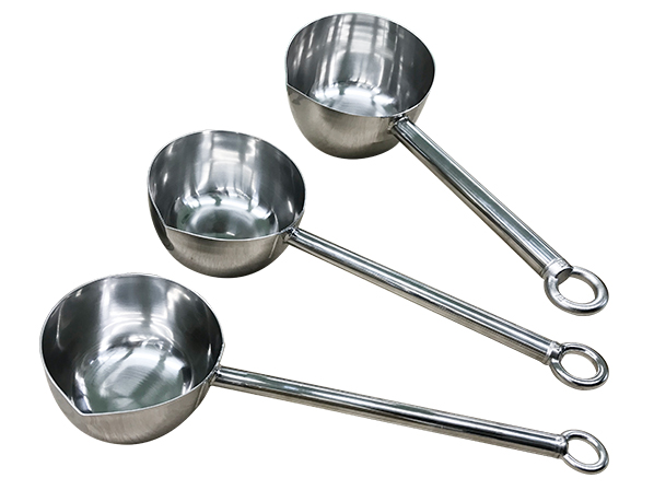 フックに吊るせるオールステンレス柄杓【採用事例】