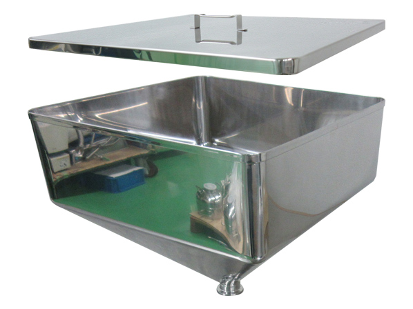 【特注事例】化学メーカー様 納入事例を公開しました：角型のステンレスホッパーと専用蓋のセット