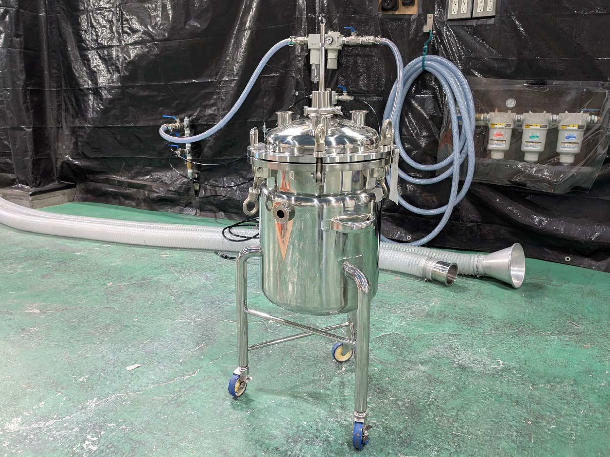 落とし蓋をタンクにセットした状態